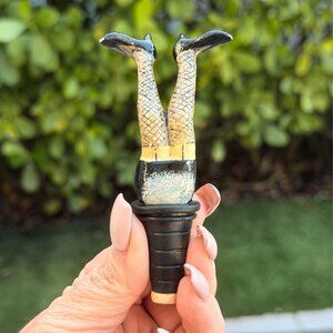 Vintage Kitschy Legs Up Wine Bottle Stopper Barware Pin up Heels Hostess Gift